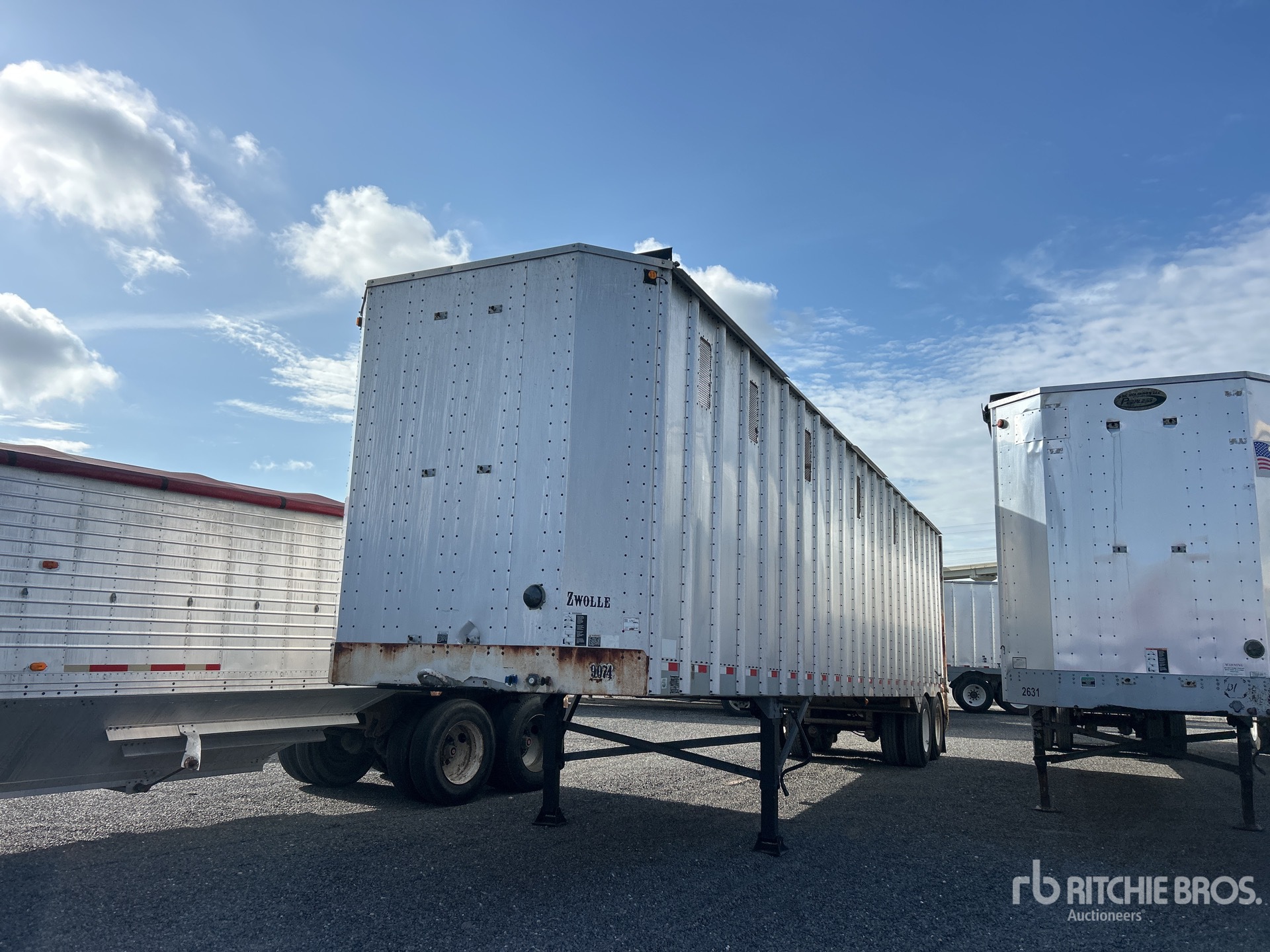 2012 ITI IWS-42 42 ft x 96 in T/A Open-Top Chip Trailer