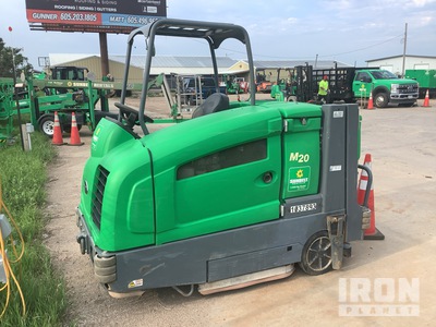 2017 Tennant M20 Ride-On Floor Sweeper