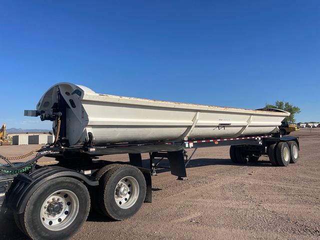 2016 Smithco SXL2-40-34 40 ft T/A Side Dump Trailer
