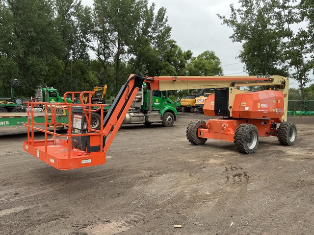 2017 JLG 800AJ 4WD Diesel Articulating Boom Lift