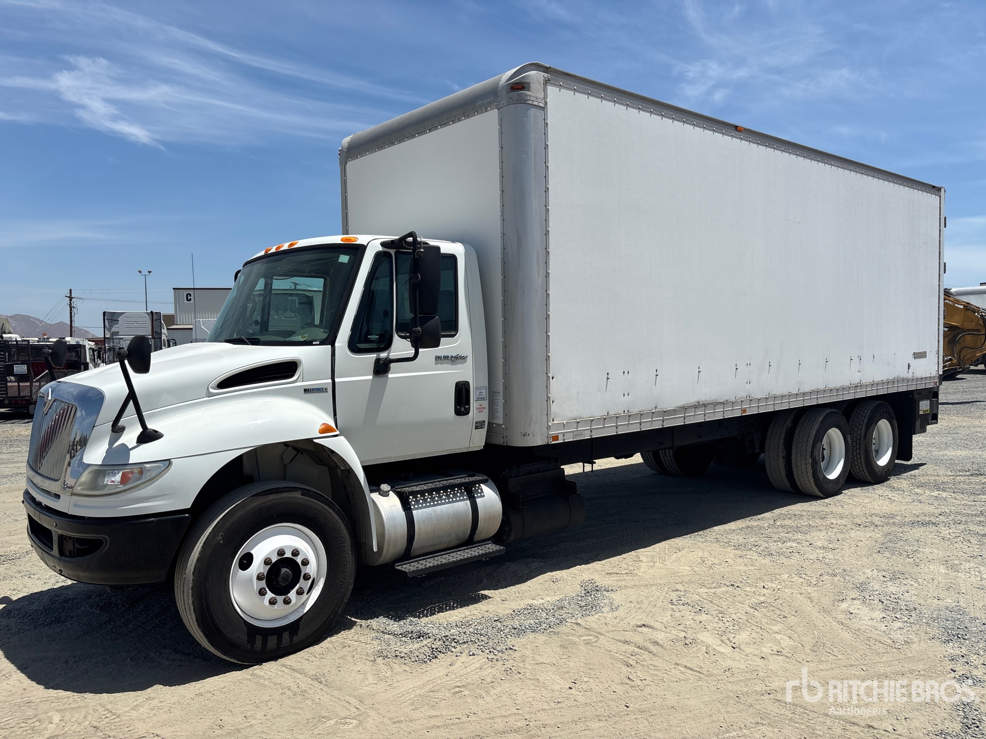 2011 International 4300 6x4 Van Truck