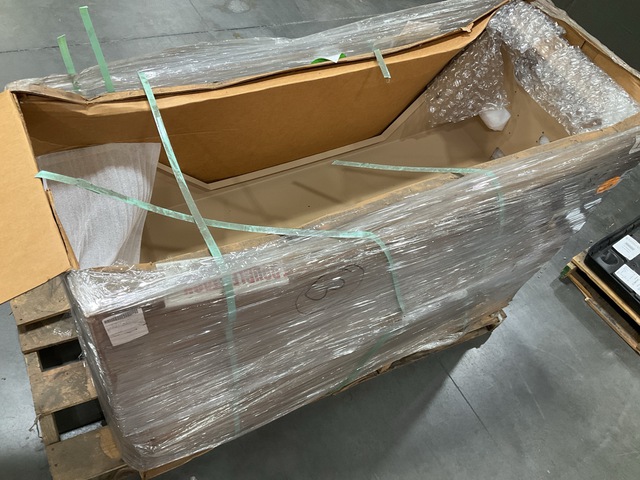(2) General Dynamics 10022855 Vehicular Fenders