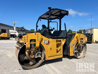 2023 Cat CB13 Tandemwalze