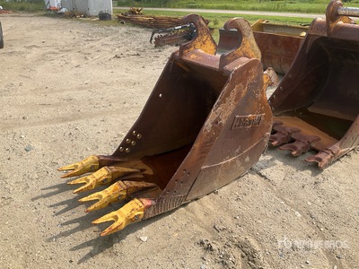 Brandt 36 in Digging دلو حفارة - Fits Cat 300 Series