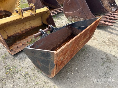 60 in Cleanup دلو حفارة - Fits Cat 320-324 Long Boom