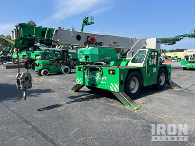 2014 SHUTTLELFT 5540DF 30000 lb 4x2 Carry Deck Crane