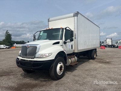 2020 International MV607 4x2 Van Truck