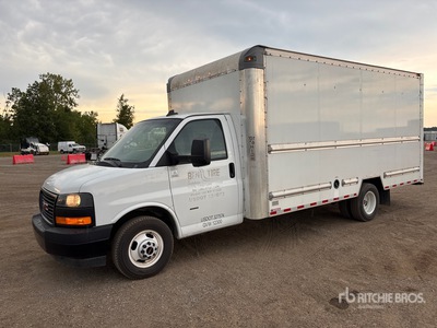 2023 GMC G3500 4x2 バントラック