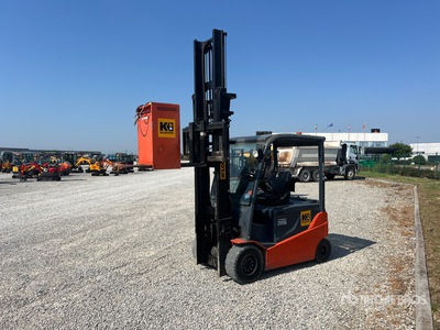 Toyota 8FBMT35 3500 kg Electric Forklift
