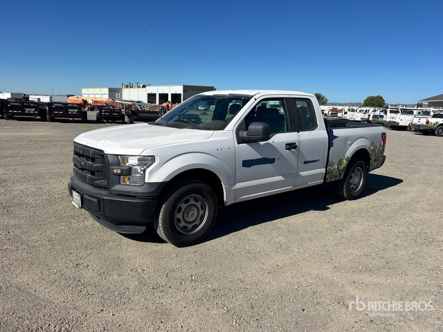 2015 Ford F-150 4x2 Extended Cab Pickup