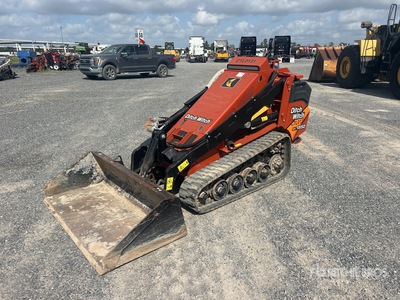 2022 Ditch Witch SK1550 Mini Oruga cargadora compacta