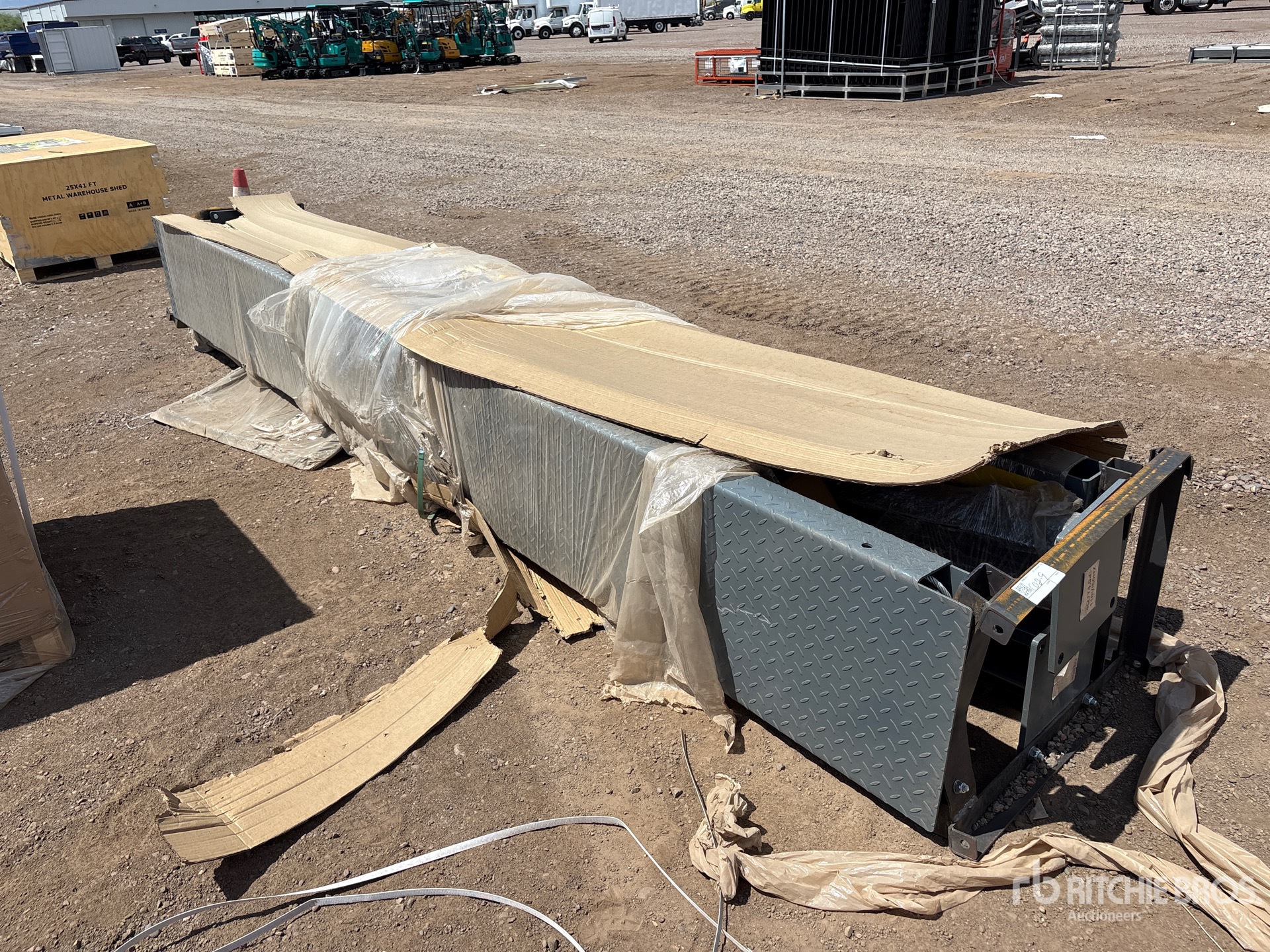 2026 EMC 4QJY4.0-C 4 Post 9000 lb Vehicle Lift
