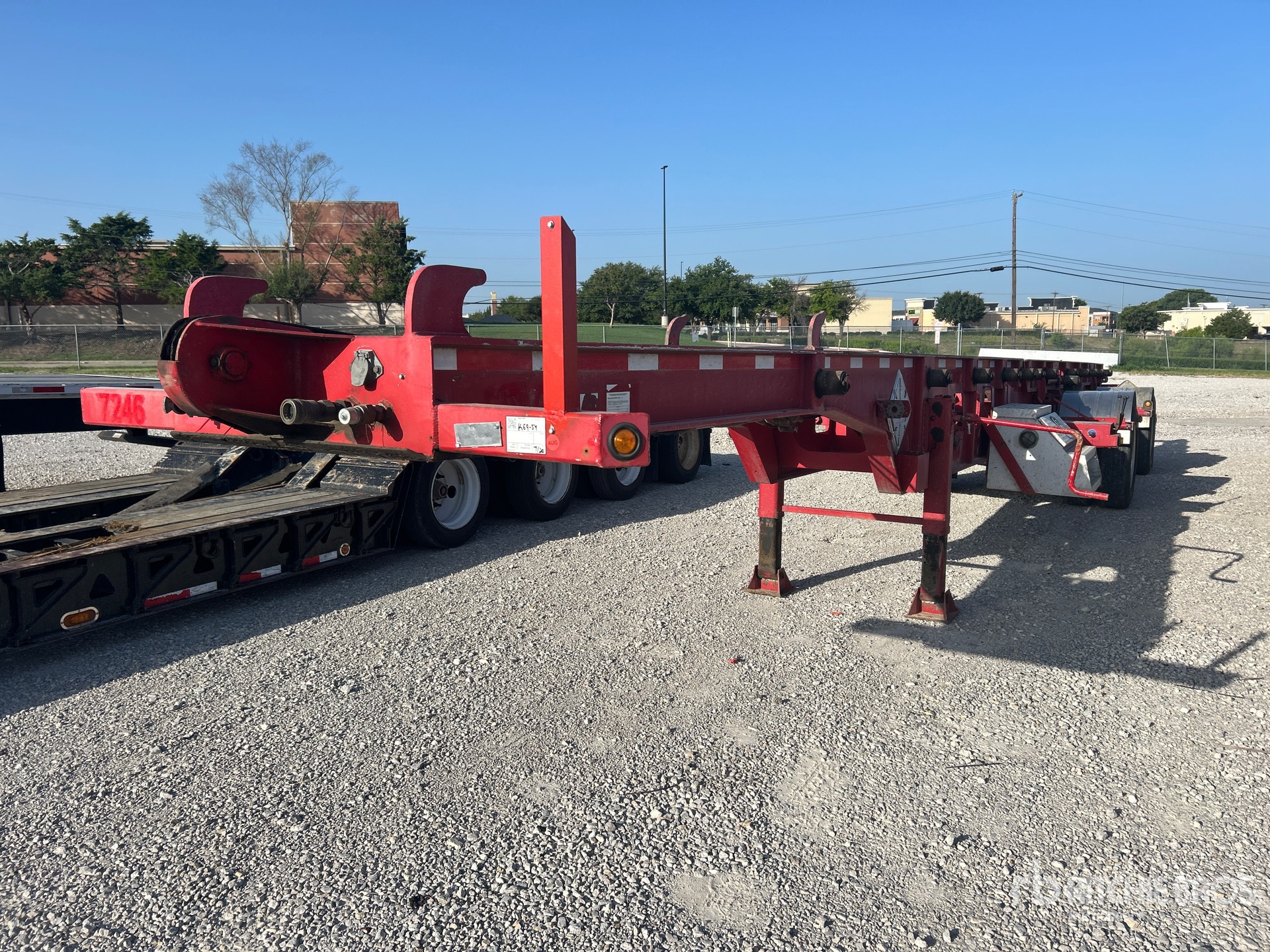 2006 Dragon T/A Roll-Off Trailer (Inoperable)
