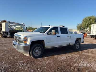 2018 Chevrolet Silverado 2500 HD 4x4 Crew Cab Pickup
