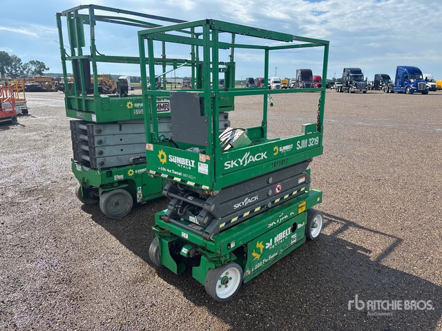 2017 Skyjack SJIII3219 Electric Scissor Lift
