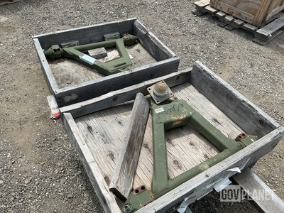 (2) Harvan Manufacturing 10666766-011PEG Control Arms