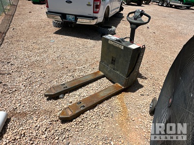 2019 Toyota 8HBW23 4500 lb Electric Pallet Jack