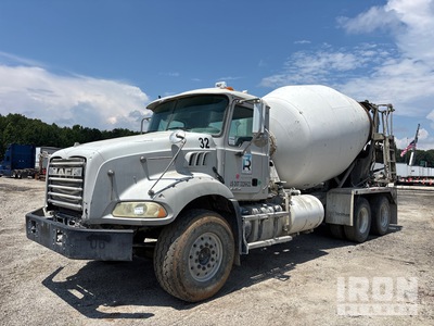 2016 Mack Granite GU813 6x4 Mixer Truck