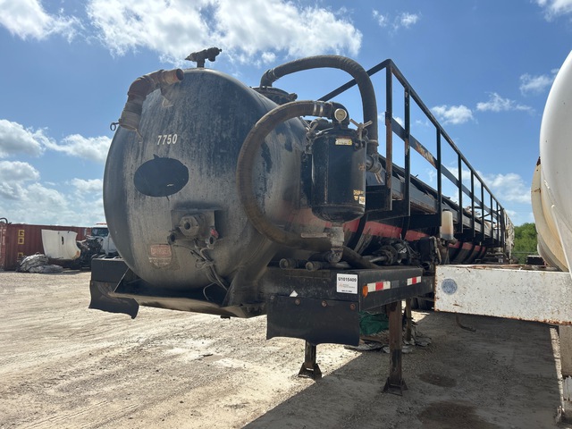 2015 Troxell 5460 gal T/A Vacuum Tanker Trailer