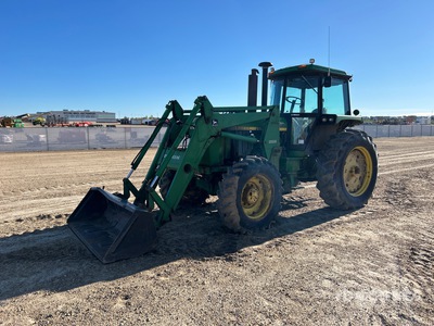 1989 John Deere 4WD-tractor