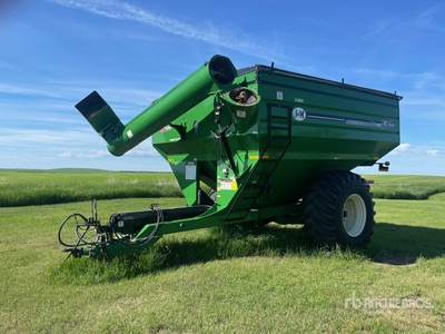 J&M 812-18 875 bu S/A Grain Cart