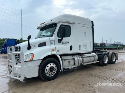 2018 Freightliner Cascadia 113 6x4 Tracteur Routier Couchette