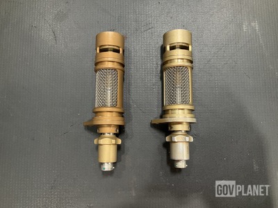 (2) Eaton 400-340-031-101 Metallic Particle Detectors