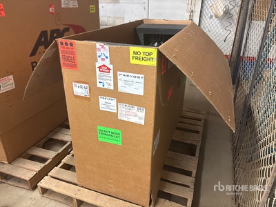 Quantity of (3) Boxes of Glass for Buses Parti varie (Unused)