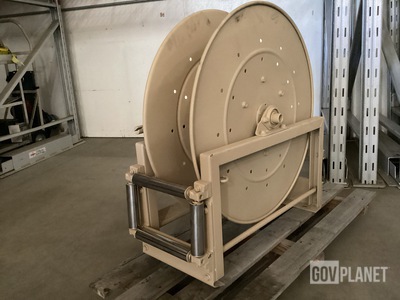 Oshkosh 2247680W Hose Reel Assembly