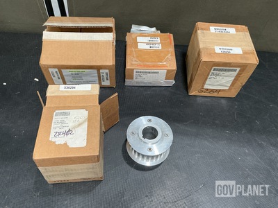 (4) Parker-Hannifin 8018MCM-1 Groove Pulleys