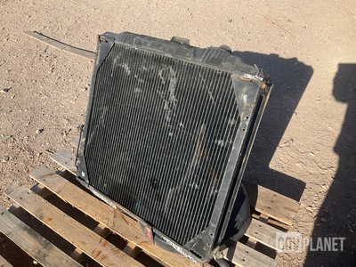 12446985 Engine Coolant Radiator