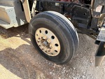 4 dessous de caisse - Camion with Pneu directeur droit