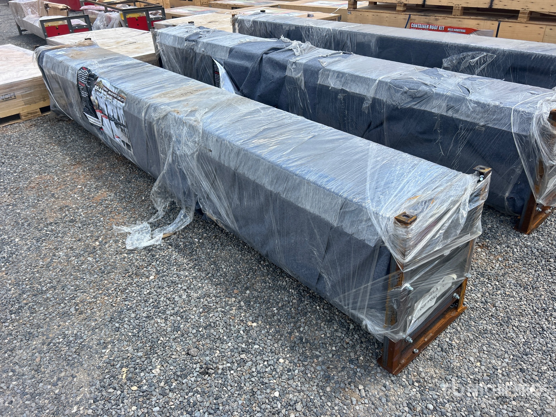 2026 SELA FPL40 4 Post 9000 lb Vehicle Lift (Unused)