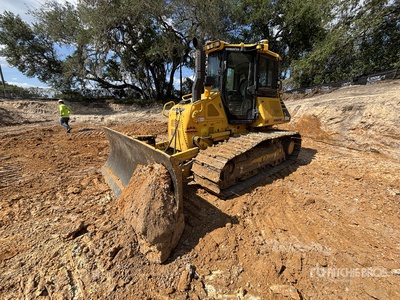 2023 Komatsu D51PX-24 Apripista cingolato