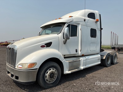 2011 Peterbilt 387 6x4 T/A Sleeper Truck Tractor