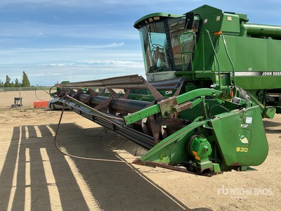 John Deere 930 Rigid Combine Header