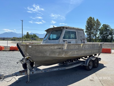 Argo Marine 22 ft Bay Boat