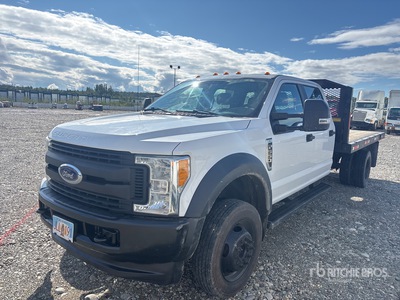 2017 Ford F-550 XL 4x4 Crew Cab Flatbed Truck