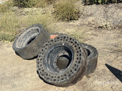 Quantity of (4) Bobcat 33x12-20 Tires
