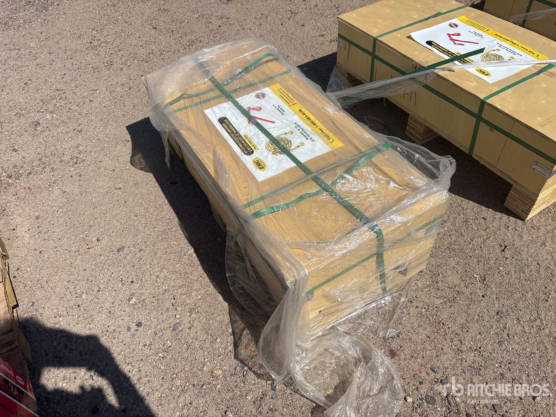 Quantity of 2026 EMC LB9200 Chains And Binders (Unused)