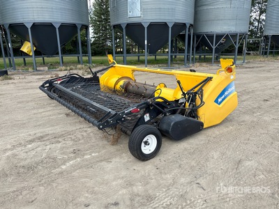 2009 New Holland 76C 14 ft رأس الحصادة المجمعة بوقاية