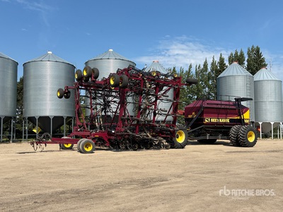Seed Hawk 64 ft Air Drill