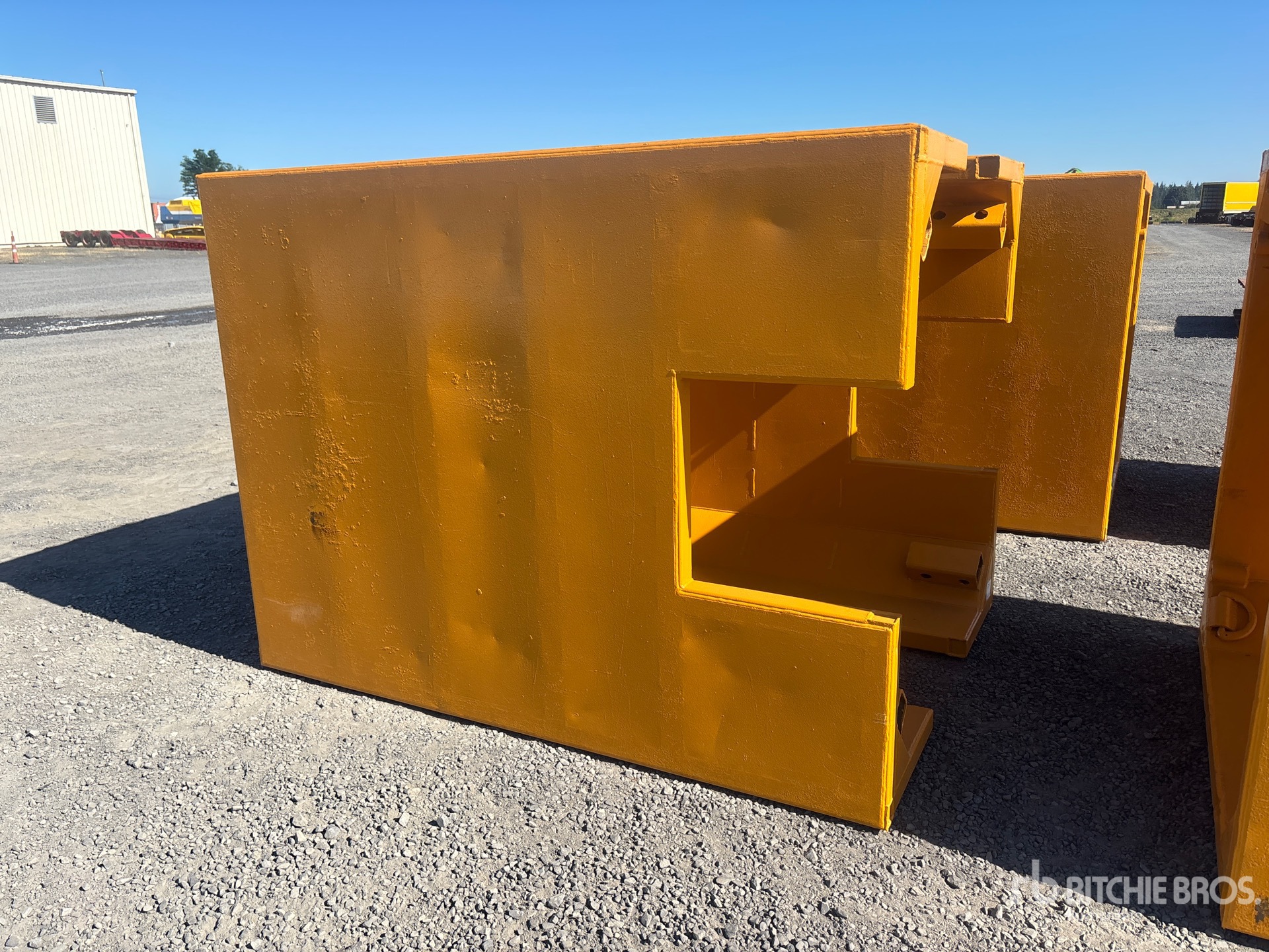 Trench Shoring TS1850 6 ft x 8 ft (3 in Wall) Manhole Box