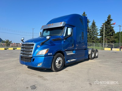2020 Freightliner Cascadia 126 6x4 T/A Sleeper Truck Tractor