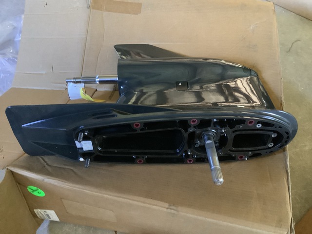 (4) BRP - Evinrude 5010871 SNIPE Gear Case Assemblies (4) BRP - Evinrude 5010871 SNIPE Gear Case Assemblies