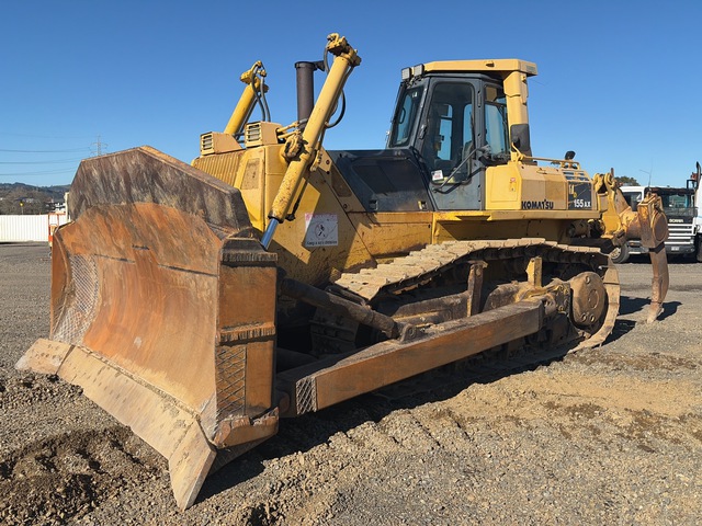 2004 Komatsu D155AX-5E0 Crawler Dozer 2004 Komatsu D155AX-5E0 Crawler Dozer