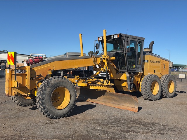 2003 Volvo G710B Motor Grader 2003 Volvo G710B Motor Grader