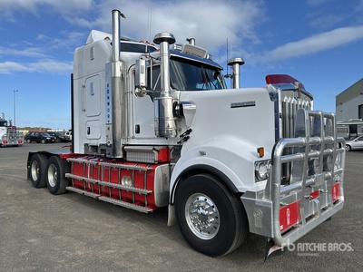 2023 Kenworth T909 6x4 Tracteur routier couchette