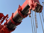 Crane Superstructure with Wear Pads