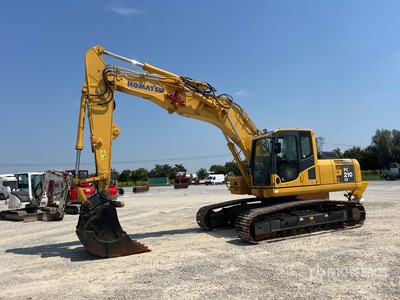 2009 Komatsu PC210 حفارة بجنزير